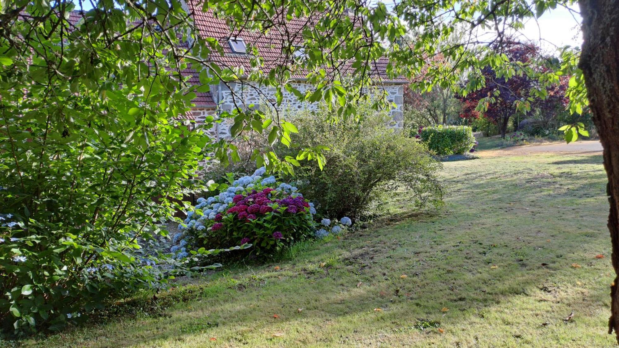 Le Cottage De Lily Bonnemain Exterior foto